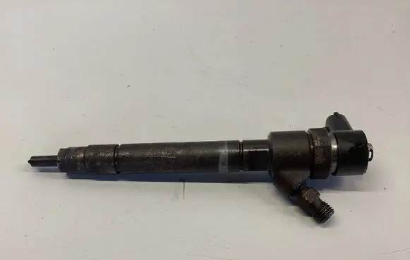 Volvo XC90 Fuel injector 0445110251