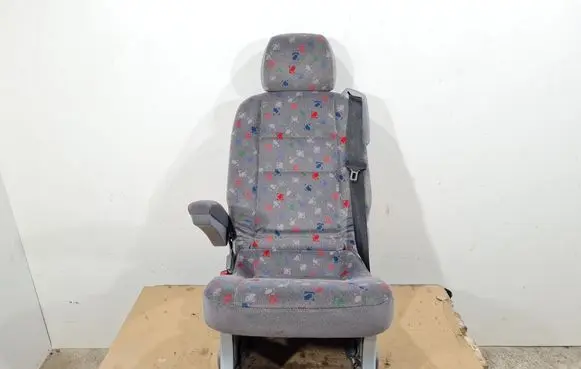 Rear seat