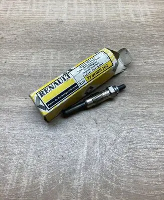 Renault Trafic I Glow plug 7701029762