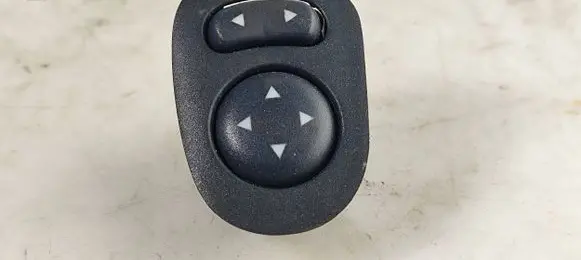 Fiat 500 Wing mirror switch 735443199
