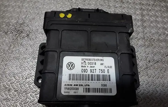 Volkswagen Touareg I Gearbox control unit/module 09D927750E