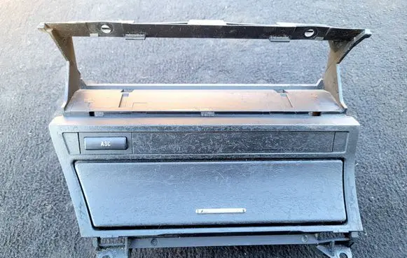 BMW 3 E46 Car ashtray 8202178 307090100 8205877