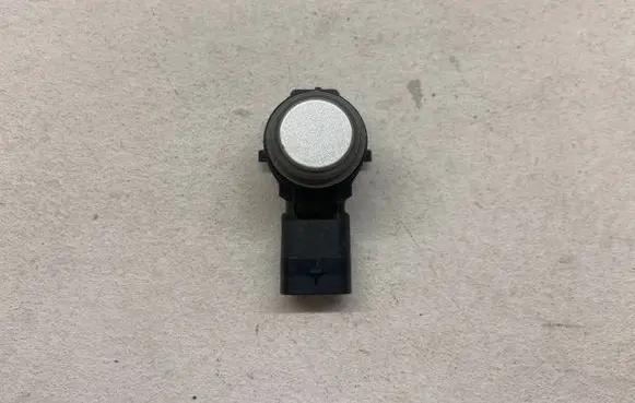 Mercedes-Benz B W246 W242 Parking PDC sensor A0009050242