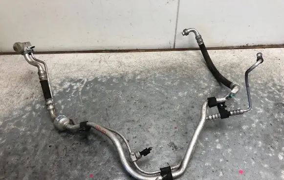 Hyundai i30 Air conditioning (A/C) pipe/hose 977752R000BILI 977752R000