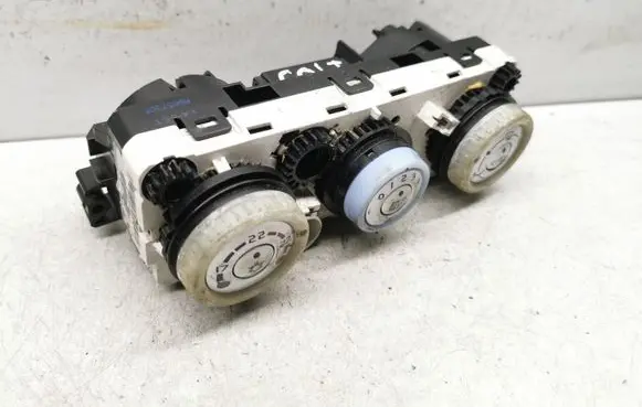 Mitsubishi Colt Climate control unit