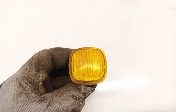 Opel Astra H Front fender indicator light 4D0949127B