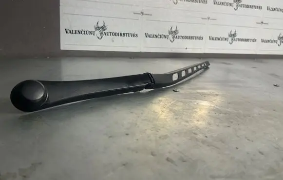 BMW 5 E60 E61 Front wiper blade arm 7035099