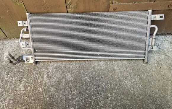 Ford Explorer V A/C cooling radiator (condenser) 