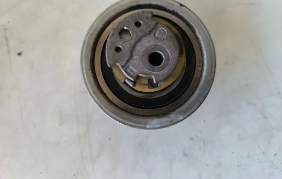 Volkswagen Caddy Generator/alternator belt tensioner 560844010300