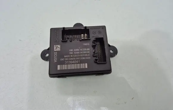 Volvo V40 Door control unit/module 31394041