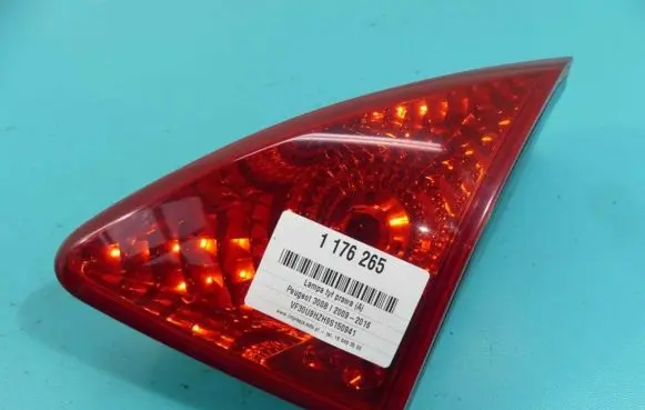 Peugeot 3008 I Rear/tail lights 9683460980 IMPRK1176265