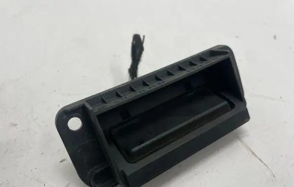 Mercedes-Benz C W204 Tailgate opening switch A2047500293