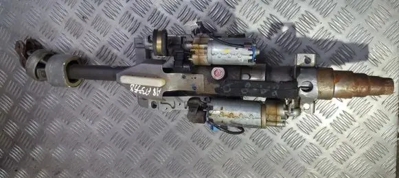 Audi A8 S8 D2 4D Steering wheel axle P101593