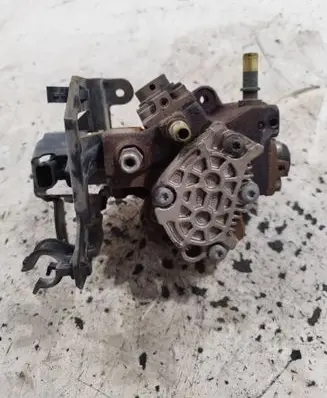 Volvo C30 Fuel injection high pressure pump 0445010102 9656300380