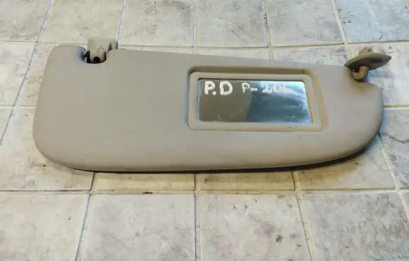 Peugeot 206 Sun visor