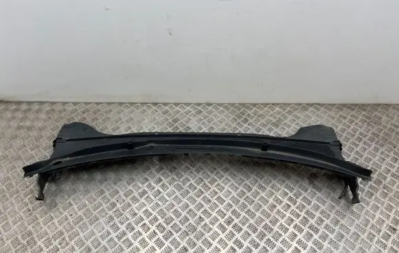 KIA Ceed Wiper trim 86151J7000