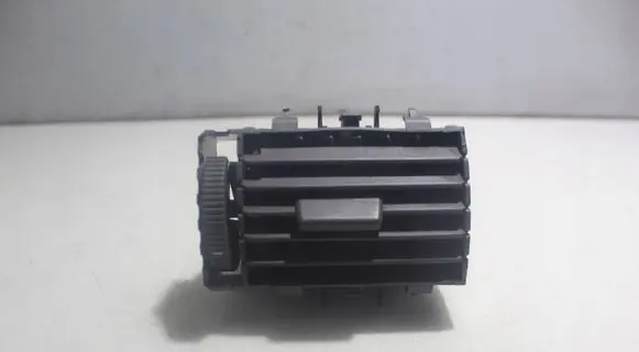 Skoda Octavia Mk1 (1U) Dashboard side air vent grill/cover trim