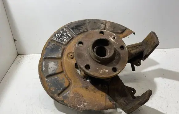 Volkswagen Golf VI Front wheel hub