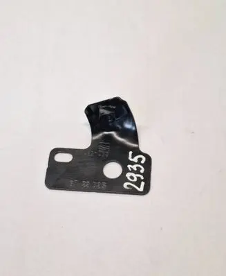 Seat Leon (5F) Fender mounting bracket 5FA821432 372202S