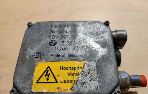 BMW 5 E39 Headlight ballast module Xenon 5DV00776029 8387114