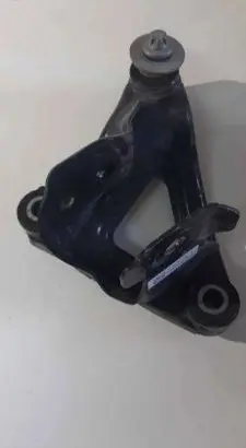 Tesla Model 3 Engine mounting bracket 111023200c