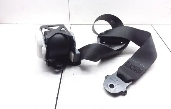 BMW X5 E70 Front seatbelt 3052985 0713E251HA