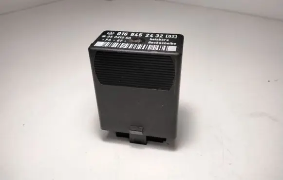 Coolant fan relay