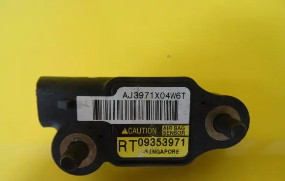 Opel Sintra Airbag deployment crash/impact sensor 09353971