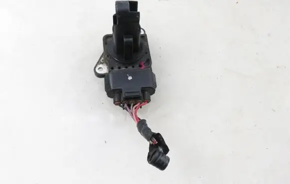 Toyota Yaris Mass air flow meter 1974002260 2220433010