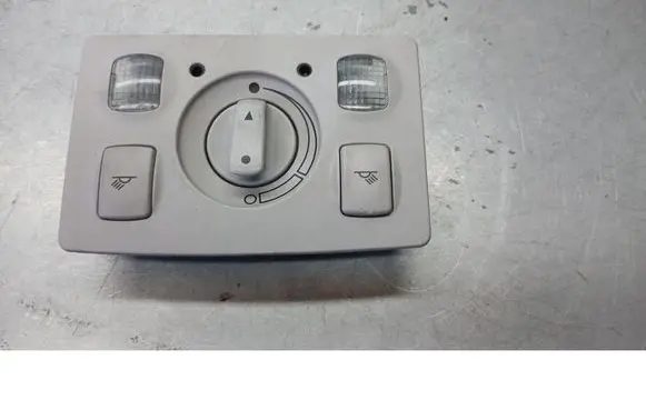 Audi A6 Allroad C5 Spotlight 4B0947303H