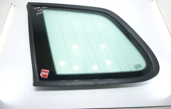 Volkswagen Touareg II Rear side window 7P6845297
