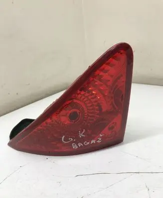 Peugeot 3008 I Tailgate rear/tail lights