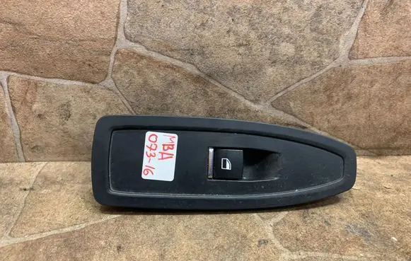 BMW 3 F30 F35 F31 Electric window control switch 9208107