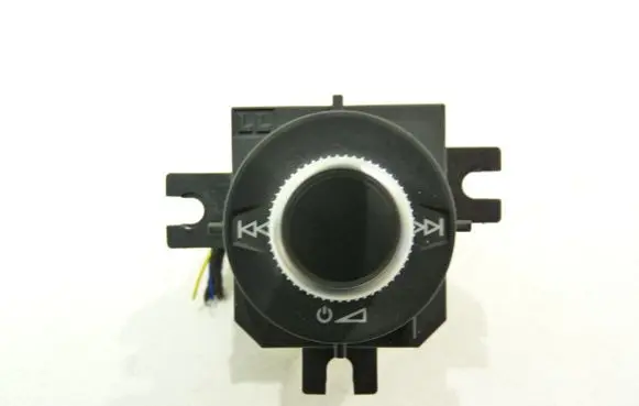 Audi TT TTS RS Mk3 8S Tailgate/trunk/boot open switch 
