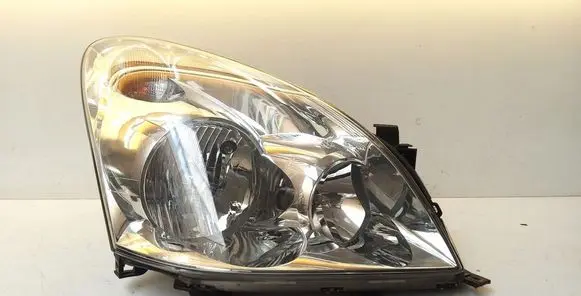 Toyota Corolla Verso AR10 Headlight/headlamp 0F-03