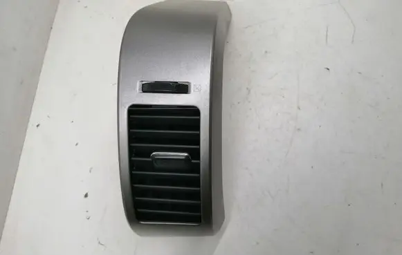 Toyota Prius (XW20) Dashboard side air vent grill/cover trim 5566047040 5566147020 5506247010