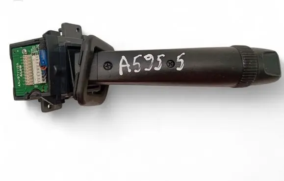 Volvo V70 Wiper control stalk 30768098