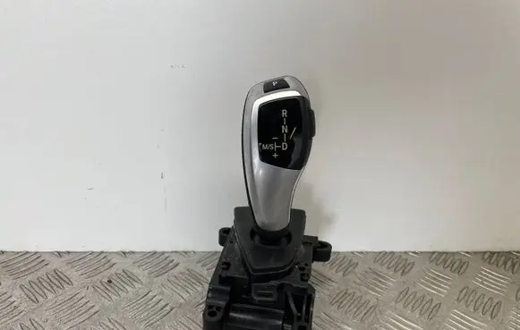 BMW 3 GT F34 Gear shifter/selector 9296897