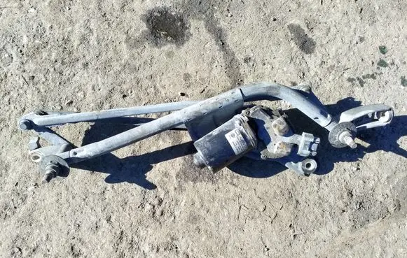 Nissan Almera N16 Front wiper linkage 28800BN000 404582