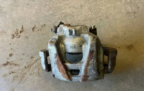 Audi Q5 SQ5 Front brake caliper