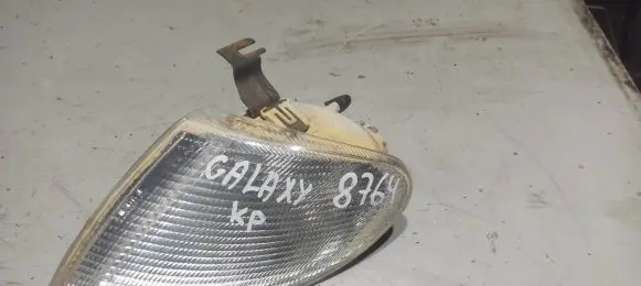 Ford Galaxy Front indicator light