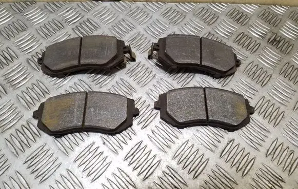 Subaru Outback Brake pads (front) 