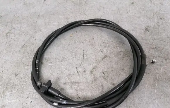 Audi A4 S4 B7 8E 8H Engine bonnet/hood lock release cable 8E1823531G