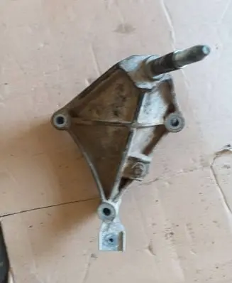 Renault Kangoo I Gearbox mounting bracket 8200068265