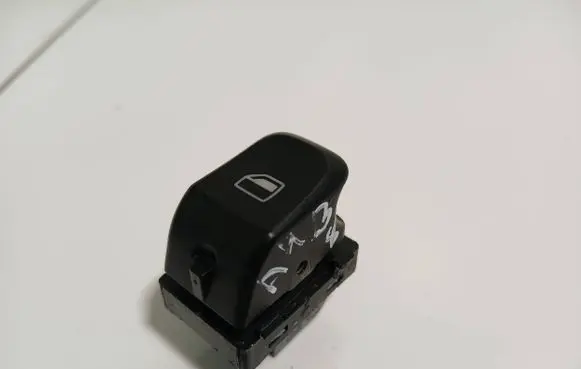 Audi A4 S4 B8 8K Electric window control switch 8K0959855A 105002S