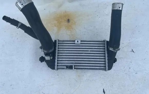 KIA Xceed Intercooler radiator 28270-07300