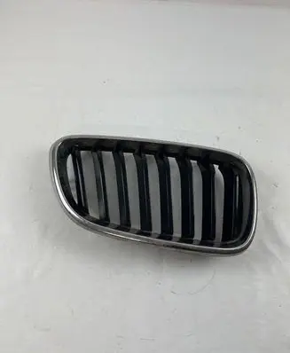 BMW 2 F22 F23 Front bumper upper radiator grill 7295526 7295522 7295524