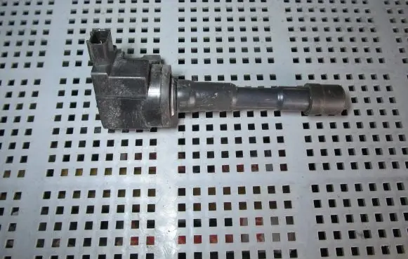 Honda Jazz High voltage ignition coil CM11118 14Y06B