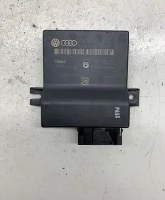 Audi A6 S6 C6 4F Gateway control module 4L0907468B 4L0910468A