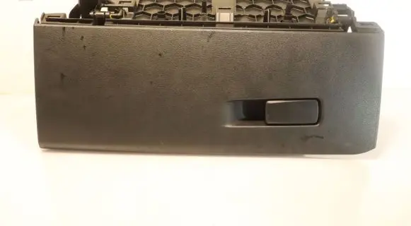 BMW X1 F48 F49 Glove box